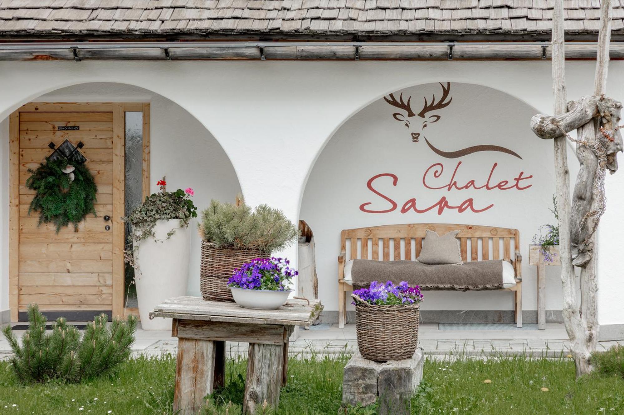Chalet Ciasa Tino & Sara - Belaval Apartments コルヴァーラ・イン・バディーア エクステリア 写真