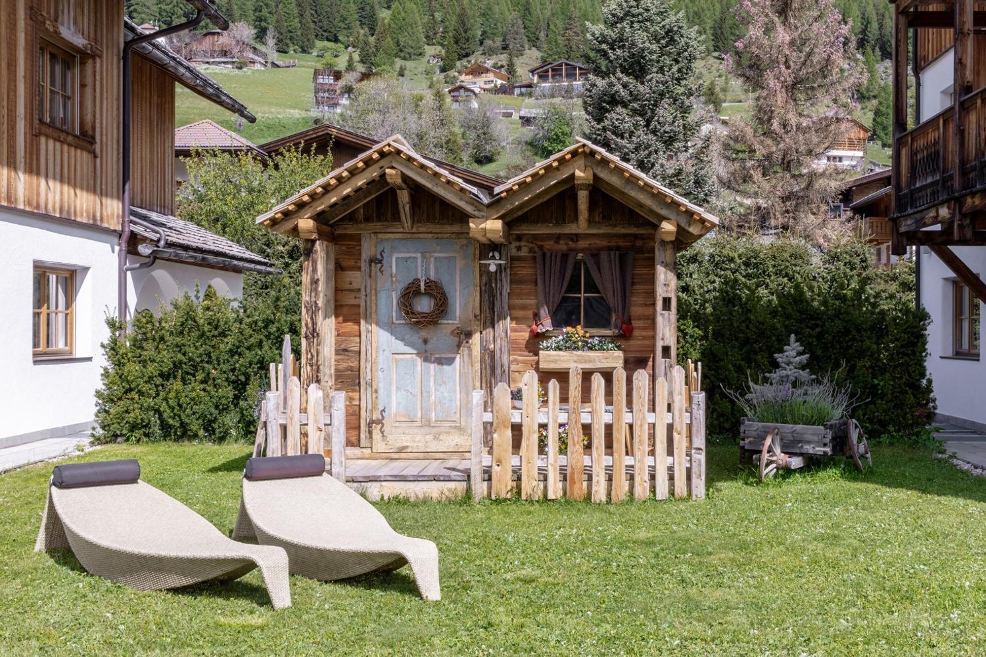 Chalet Ciasa Tino & Sara - Belaval Apartments コルヴァーラ・イン・バディーア エクステリア 写真