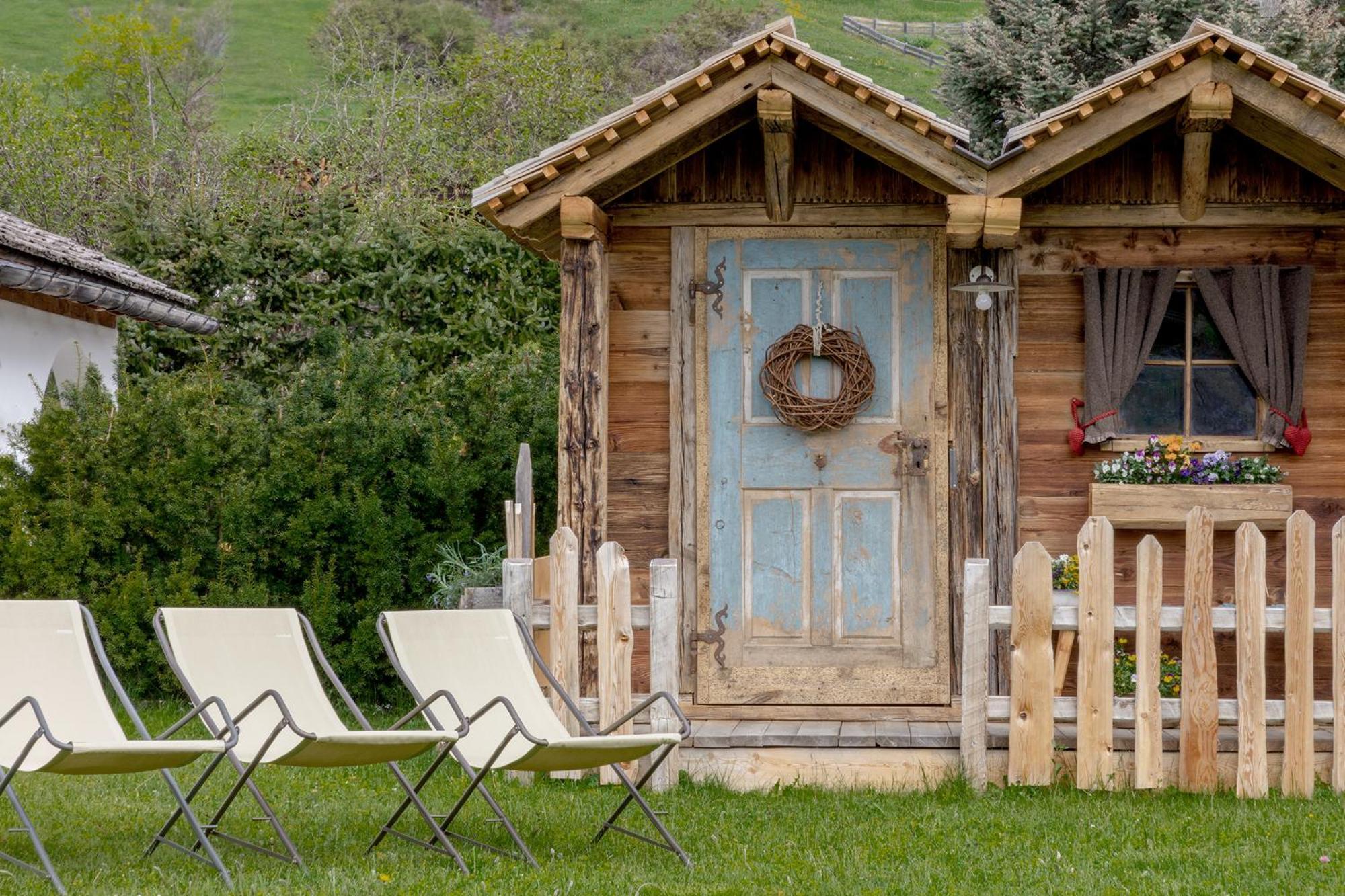 Chalet Ciasa Tino & Sara - Belaval Apartments コルヴァーラ・イン・バディーア エクステリア 写真