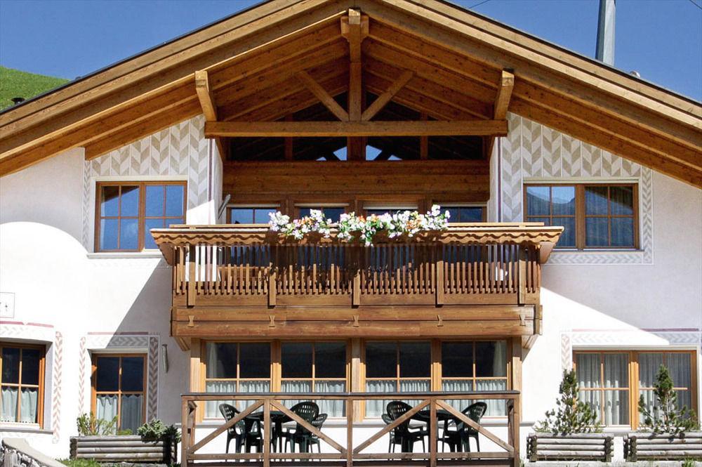 Chalet Ciasa Tino & Sara - Belaval Apartments コルヴァーラ・イン・バディーア エクステリア 写真