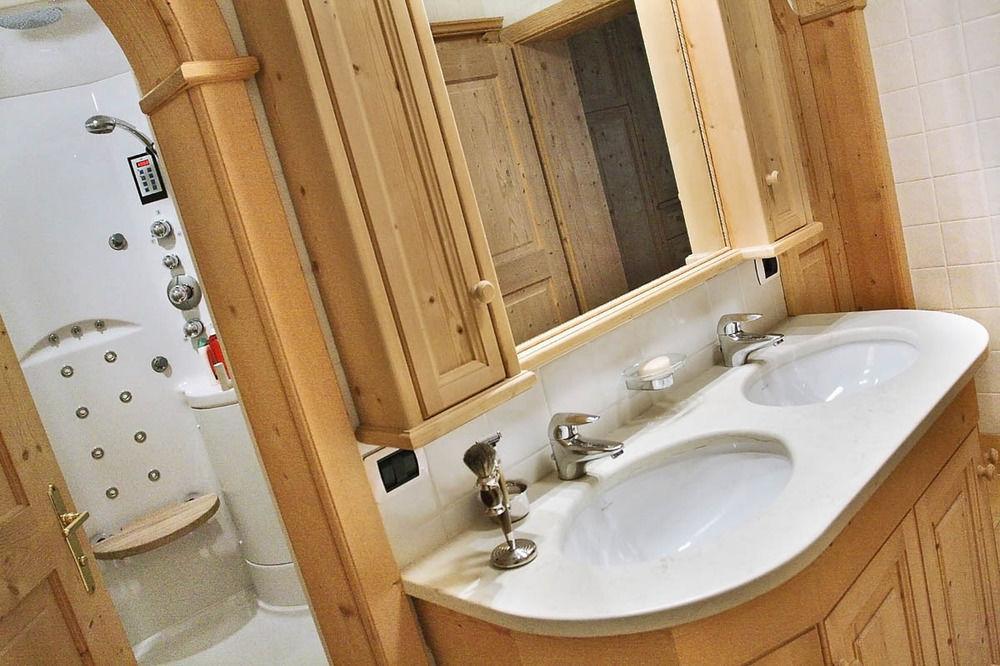 Chalet Ciasa Tino & Sara - Belaval Apartments コルヴァーラ・イン・バディーア エクステリア 写真