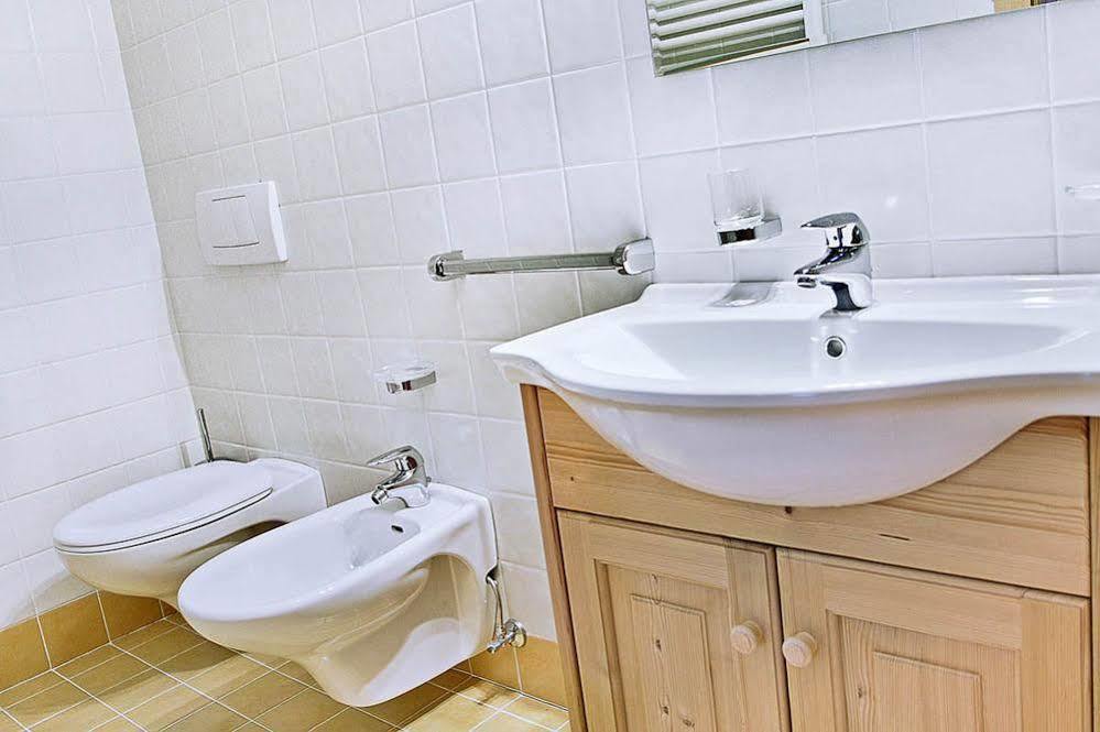 Chalet Ciasa Tino & Sara - Belaval Apartments コルヴァーラ・イン・バディーア エクステリア 写真